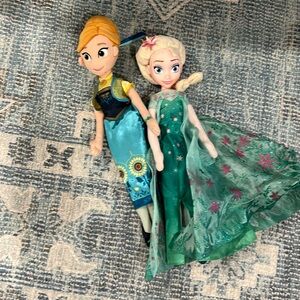 Frozen fever - Anna birthday stuffed animals